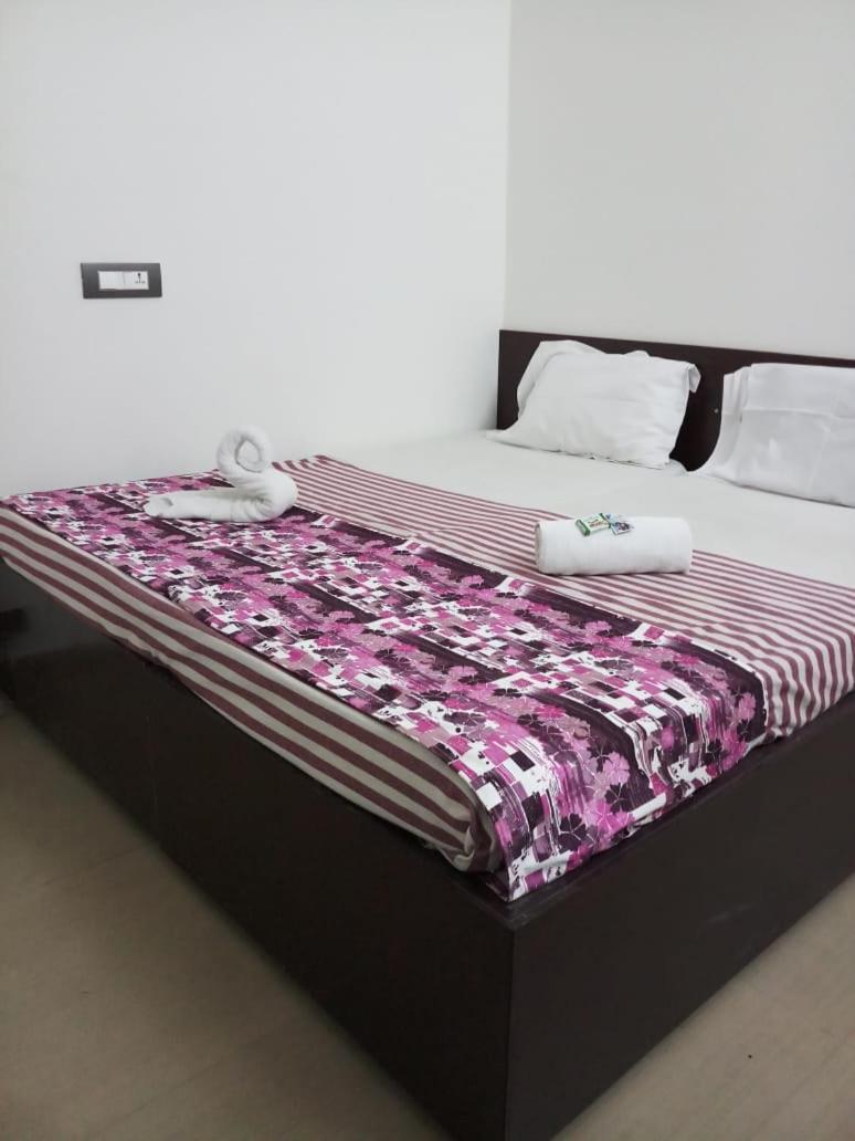 蒂鲁帕蒂 Sri Kousthubham Residency酒店 外观 照片