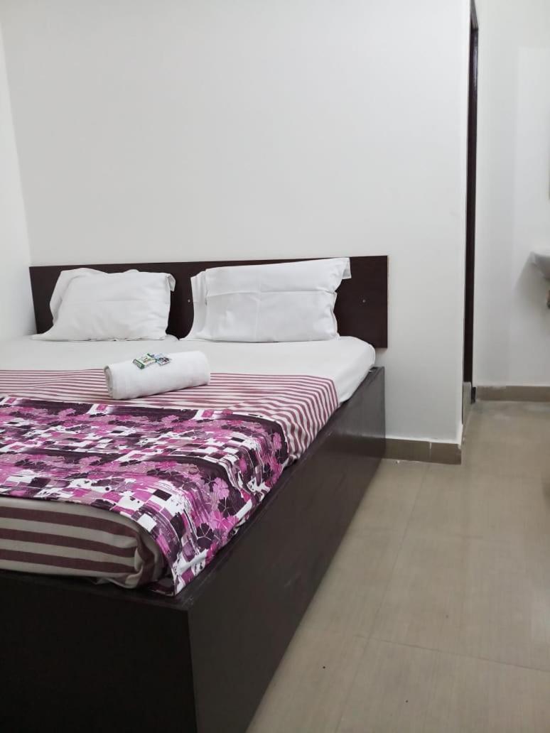蒂鲁帕蒂 Sri Kousthubham Residency酒店 外观 照片
