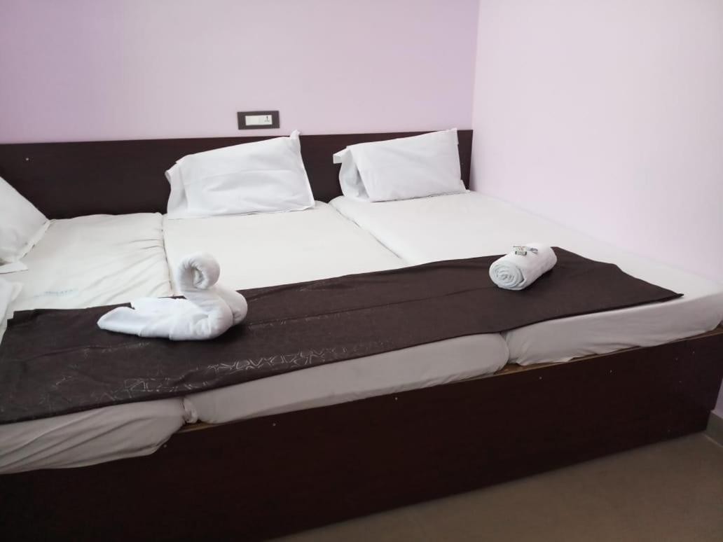 蒂鲁帕蒂 Sri Kousthubham Residency酒店 外观 照片