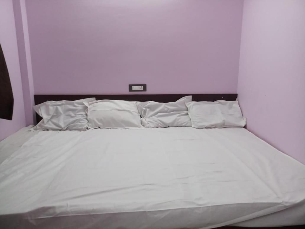 蒂鲁帕蒂 Sri Kousthubham Residency酒店 外观 照片