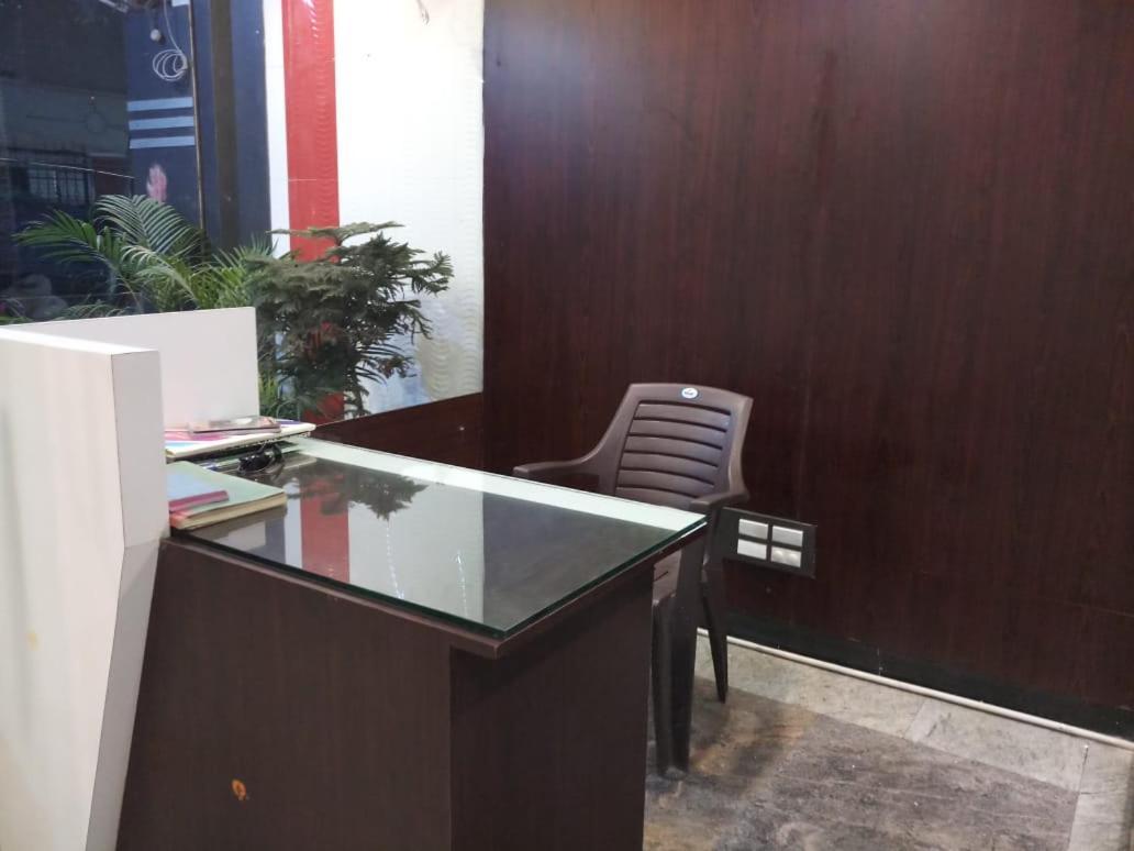 蒂鲁帕蒂 Sri Kousthubham Residency酒店 外观 照片